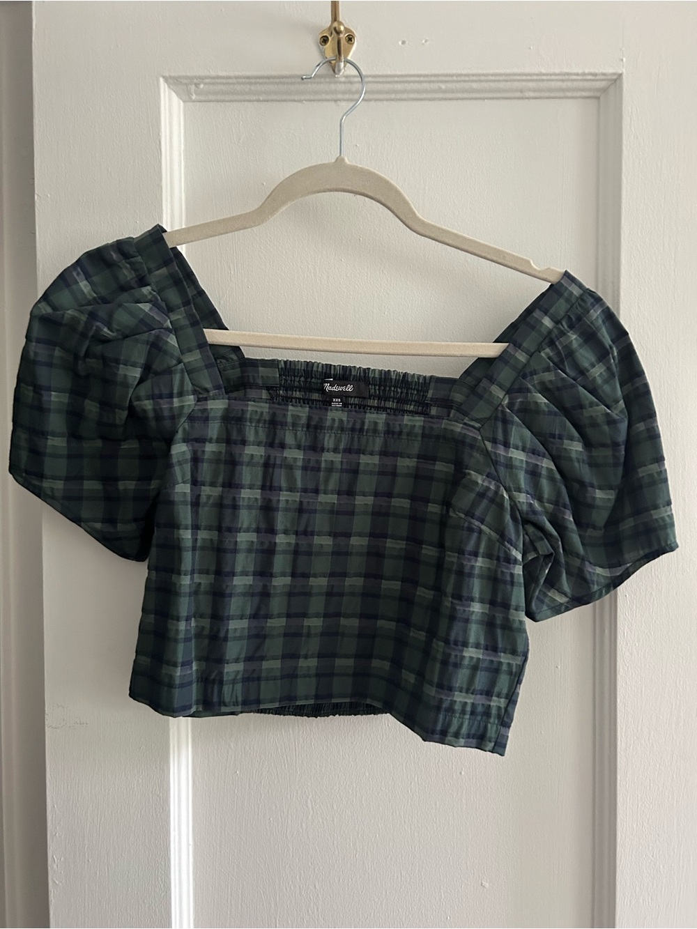 Madewell Dark Green and Navy Plaid Puff-Sleeve Crop Top